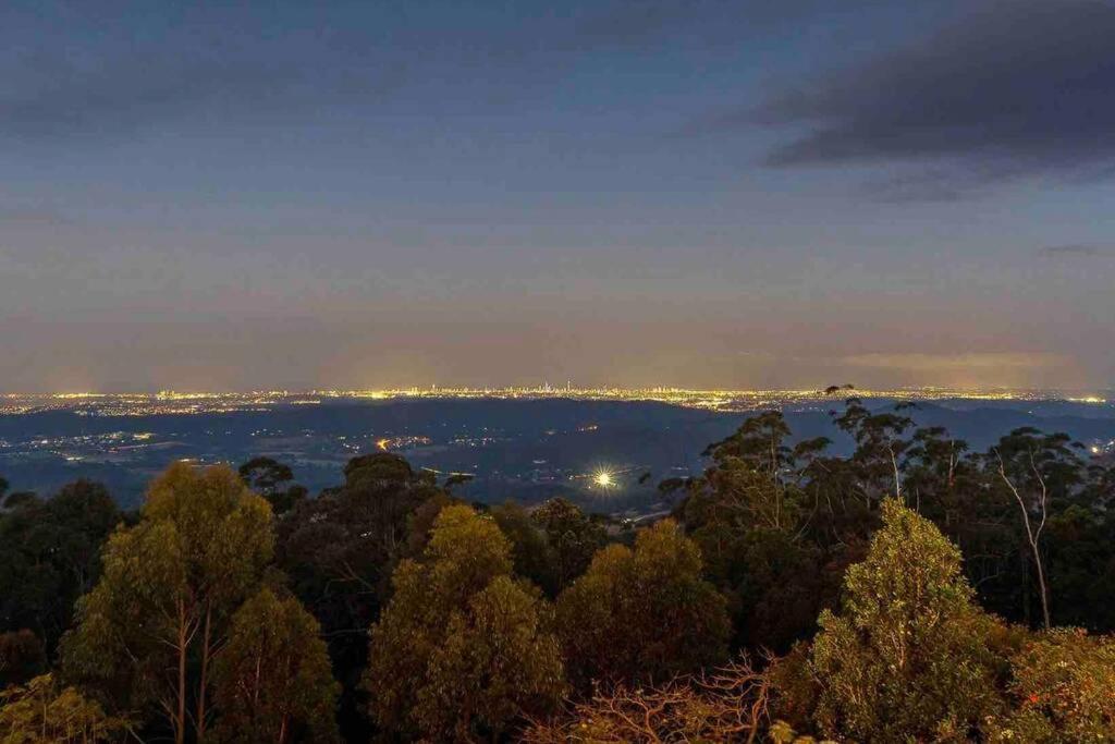 Mountain Living With Ocean Views Villa Mount Tamborine Exterior foto
